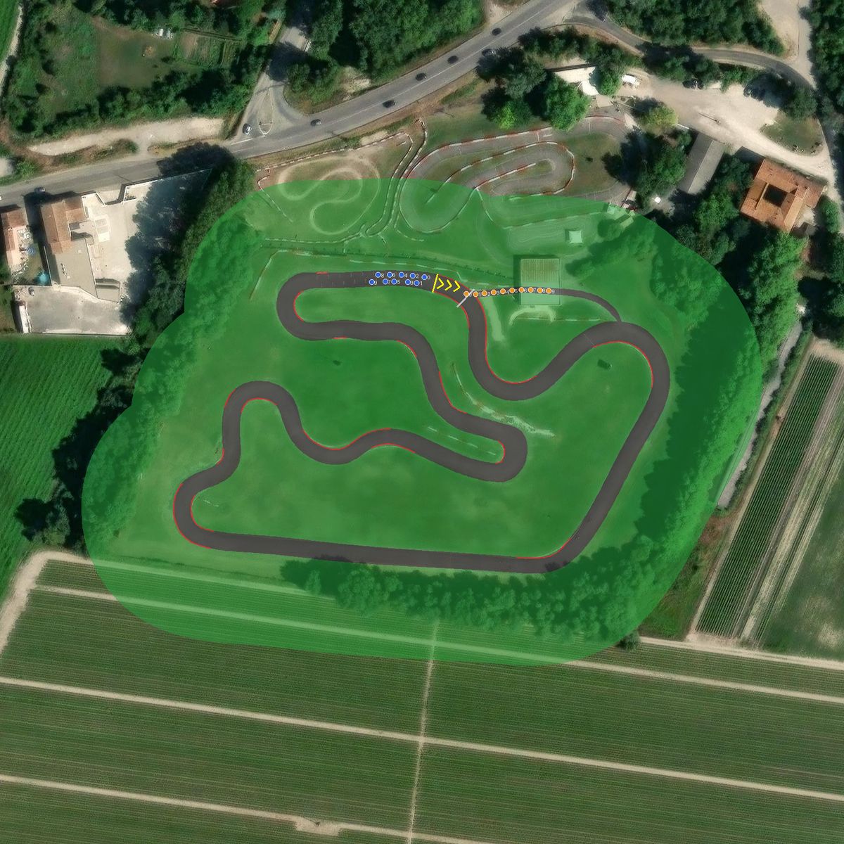Top-down preview of MONTELIMAR with the generated road, kerbs and grid overlaid on satellite imagery